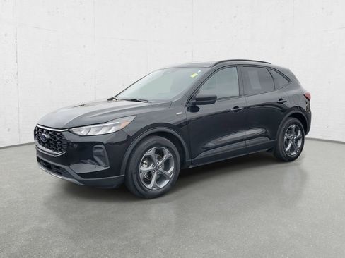 Used 2025 Ford Escape ST-Line image 4