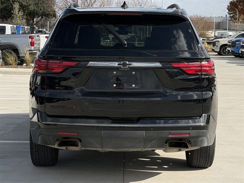 Used 2023 Chevrolet Traverse Premier w/ Redline Edition image 5