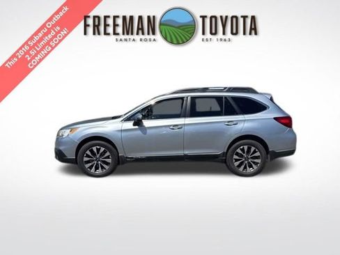 Used 2016 Subaru Outback 2.5i Limited AWD/4WD image 1