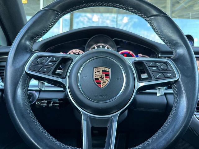Used 2018 Porsche Panamera 4S AWD/4WD image 27
