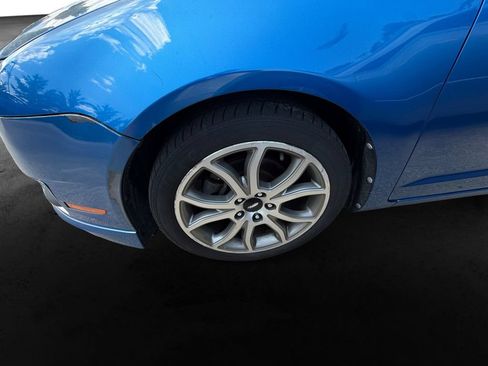 Used 2011 Ford Fusion SE w/ Sport Appearance Pkg FWD image 11