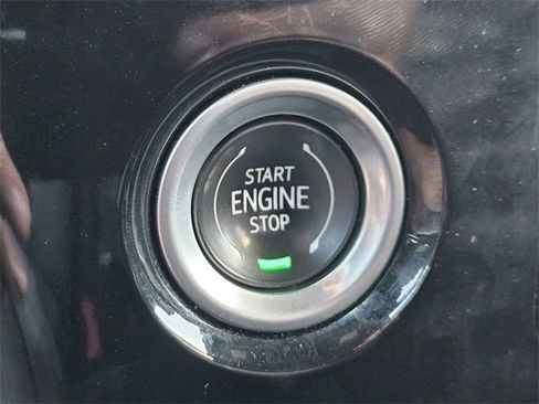 Used 2022 GMC Sierra 1500 SLT image 21