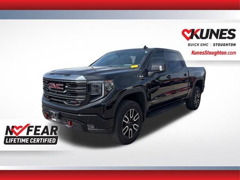 Used 2024 GMC Sierra 1500 AT4 w/ Technology Package AWD/4WD image 3