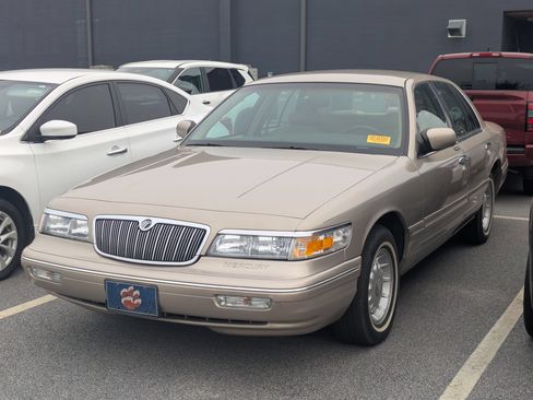 Used 1997 Mercury Grand Marquis LS RWD image 5