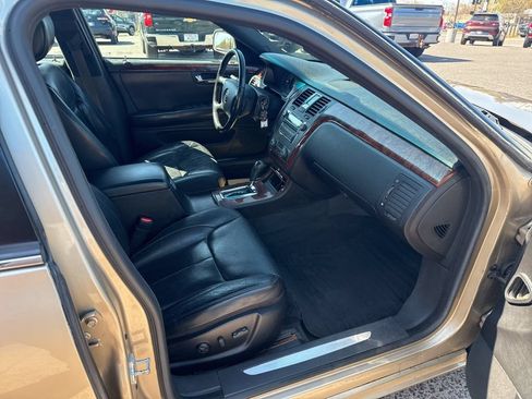 Used 2006 Cadillac DTS FWD image 28