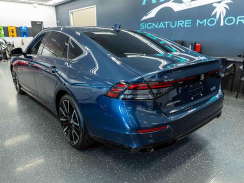 Used 2025 Honda Accord Touring image 8