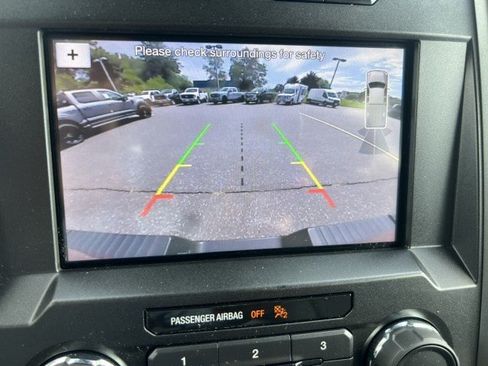 Used 2019 Ford F150 XLT w/ Equipment Group 302A Luxury AWD/4WD image 15