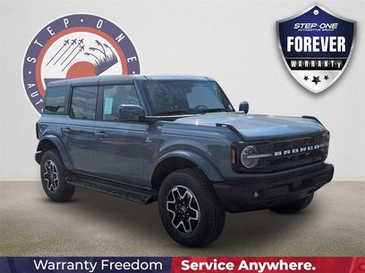 New 2025 Ford Bronco Outer Banks
