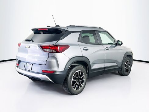 Used 2025 Chevrolet TrailBlazer LT image 9