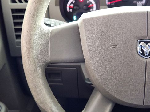 Used 2009 Dodge Nitro SE image 19