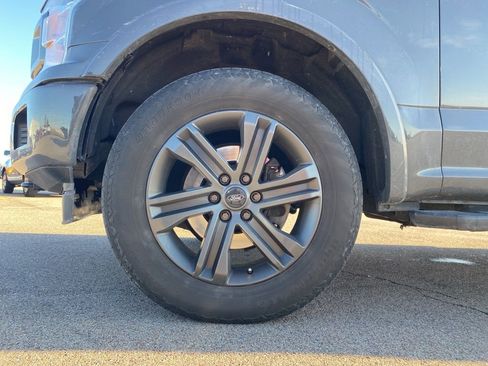 Used 2018 Ford F150 XLT w/ Equipment Group 302A Luxury image 13