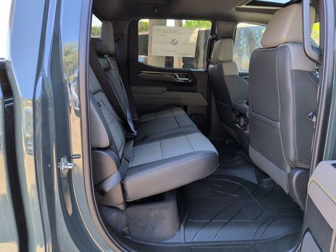 New 2026 Chevrolet Silverado 1500 ZR2 w/ Dark Appearance Package image 25