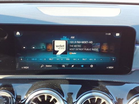 Used 2022 Mercedes-Benz A 220 4MATIC image 16