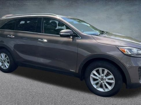 Used 2019 Kia Sorento LX w/ Option Group 020 image 7