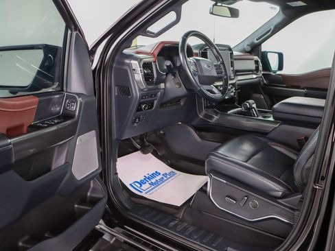 Used 2023 Ford F150 Lariat w/ Equipment Group 502A High image 4