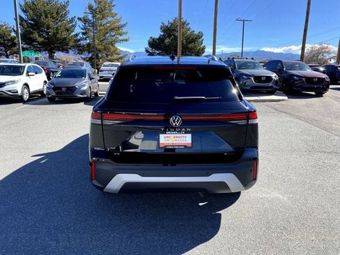 New 2026 Volkswagen Tiguan SE AWD/4WD image 46