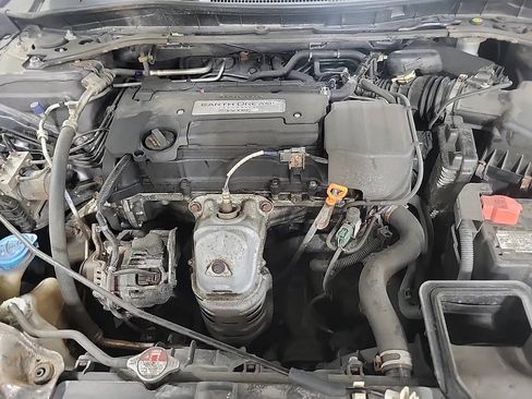 Used 2015 Honda Accord EX image 8