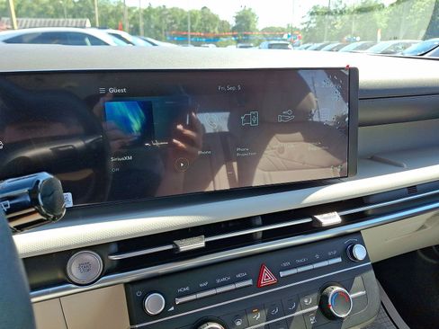 Certified 2025 Hyundai Tucson SE image 20