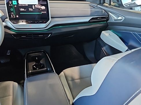 Used 2023 Volkswagen ID.4 Pro S image 24