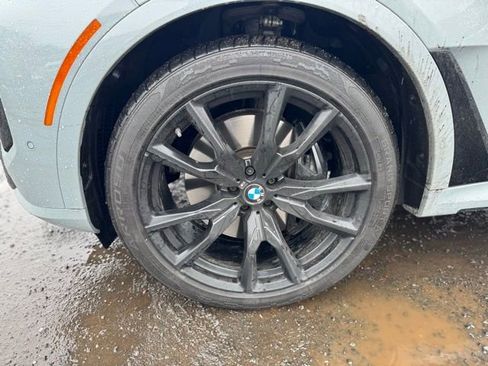 Used 2024 BMW X7 M60i w/ Executive Package image 8