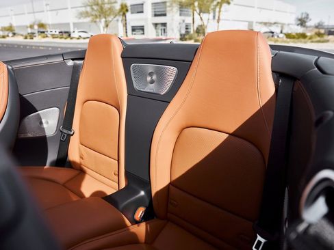 Used 2024 Mercedes-Benz SL 55 AMG 4MATIC image 30