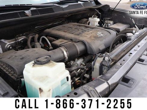 Used 2019 Toyota Tundra SR5 w/ SR5 Upgrade Package AWD/4WD image 36