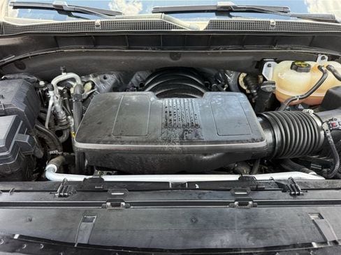 Used 2025 Chevrolet Tahoe LT AWD/4WD image 32