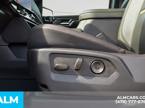 Used 2024 GMC Sierra 1500 AT4 image 39