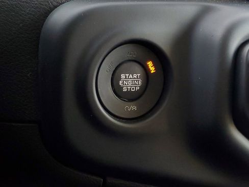 Used 2021 Jeep Wrangler Unlimited Sport image 20