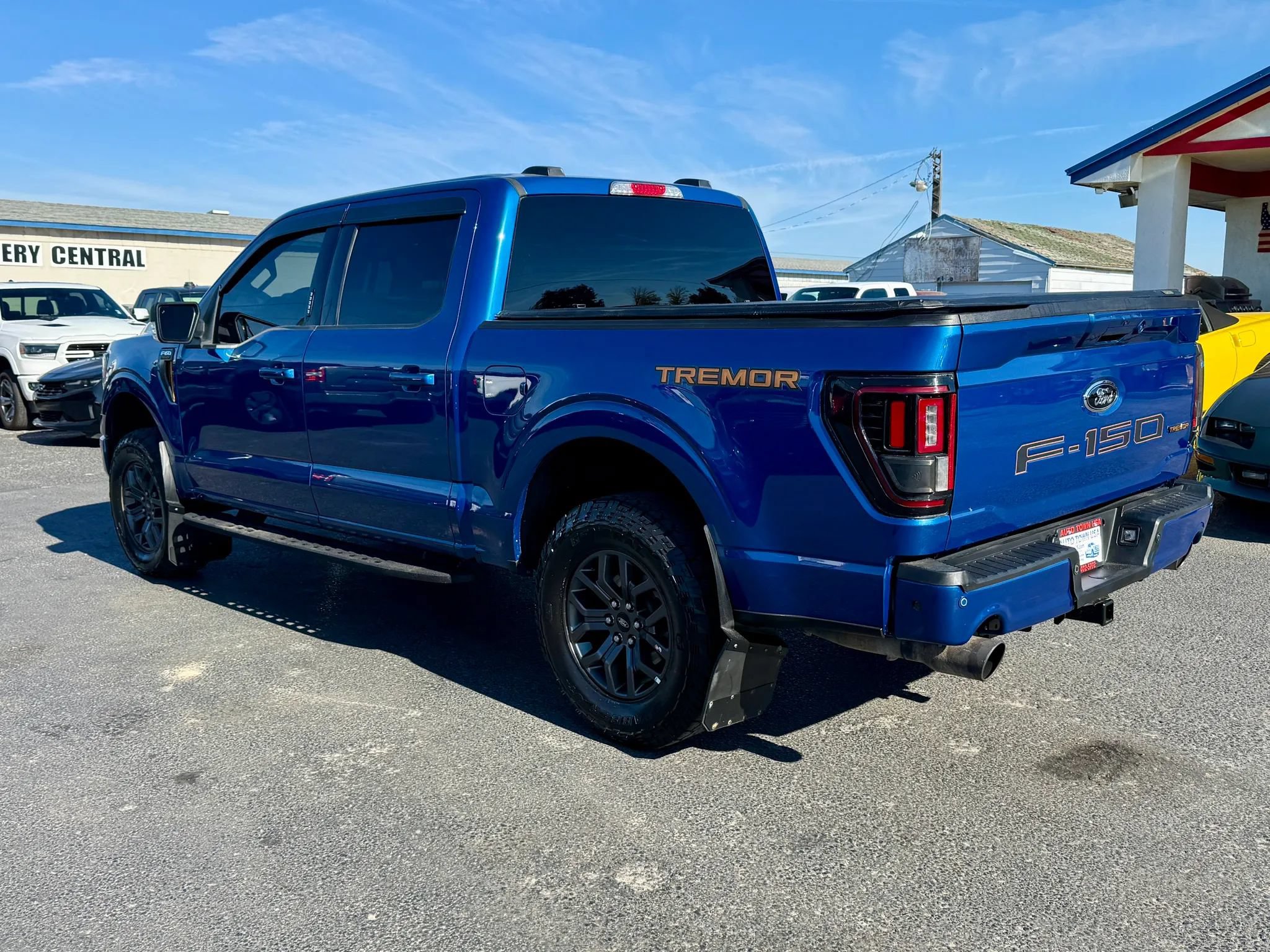 Used 2022 Ford F150 Tremor w/ Equipment Group 401A Mid AWD/4WD image 3