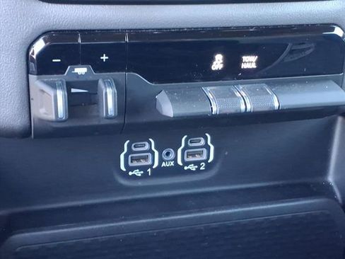 Used 2023 RAM 1500 Lone Star image 8