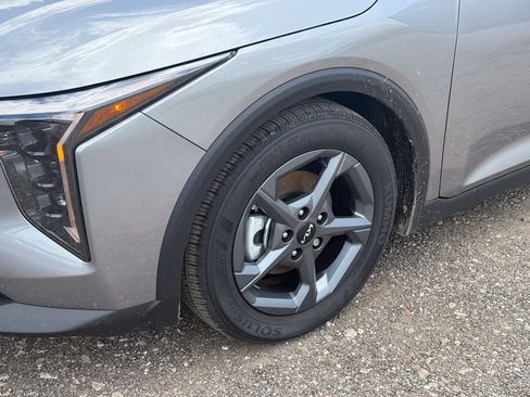 New 2026 Kia K4 FWD image 9