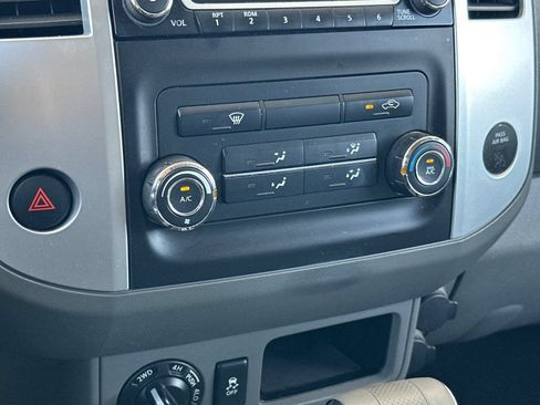 Used 2016 Nissan Frontier SV AWD/4WD image 17