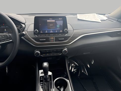 Used 2024 Nissan Altima 2.5 SV image 37