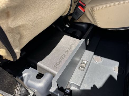 Used 2021 Ford F250 Lariat w/ Lariat Value Package image 28