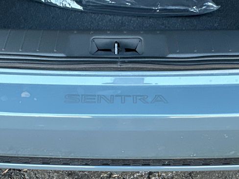 New 2025 Nissan Sentra SV image 18