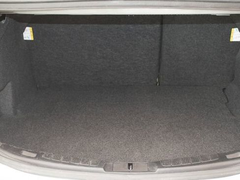 Used 2019 Ford Fusion SE w/ Equipment Group 151A FWD image 14