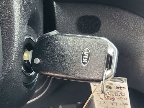 Used 2021 Kia Soul LX image 20