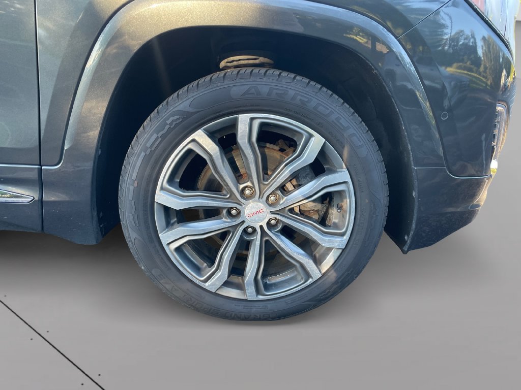 Certified 2018 GMC Terrain Denali w/ Advanced Safety Package AWD/4WD image 9
