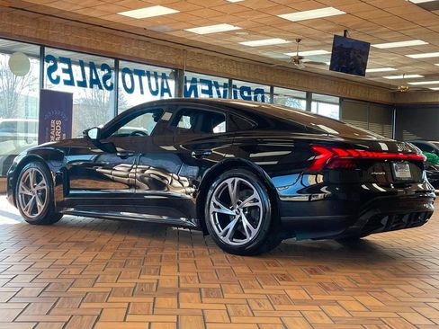 Used 2023 Audi e-tron GT Premium Plus image 5