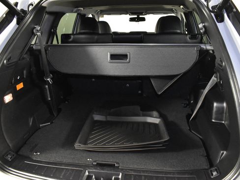 Used 2024 Mitsubishi Outlander SE image 48