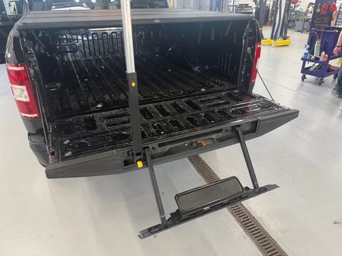 Used 2019 Ford F150 XLT w/ Equipment Group 302A Luxury AWD/4WD image 44