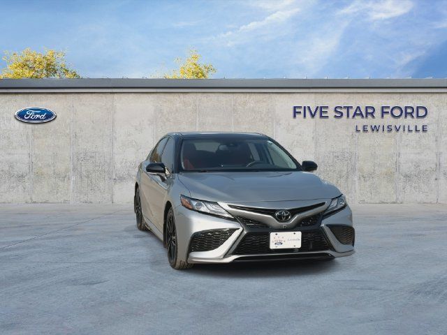 Used 2024 Toyota Camry XSE w/ Navigation Package FWD image 3