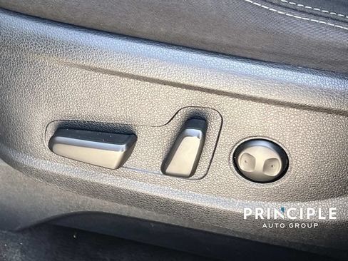 Used 2020 Hyundai Palisade SEL FWD image 16
