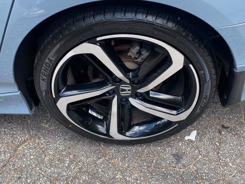 Used 2021 Honda Accord Sport image 9