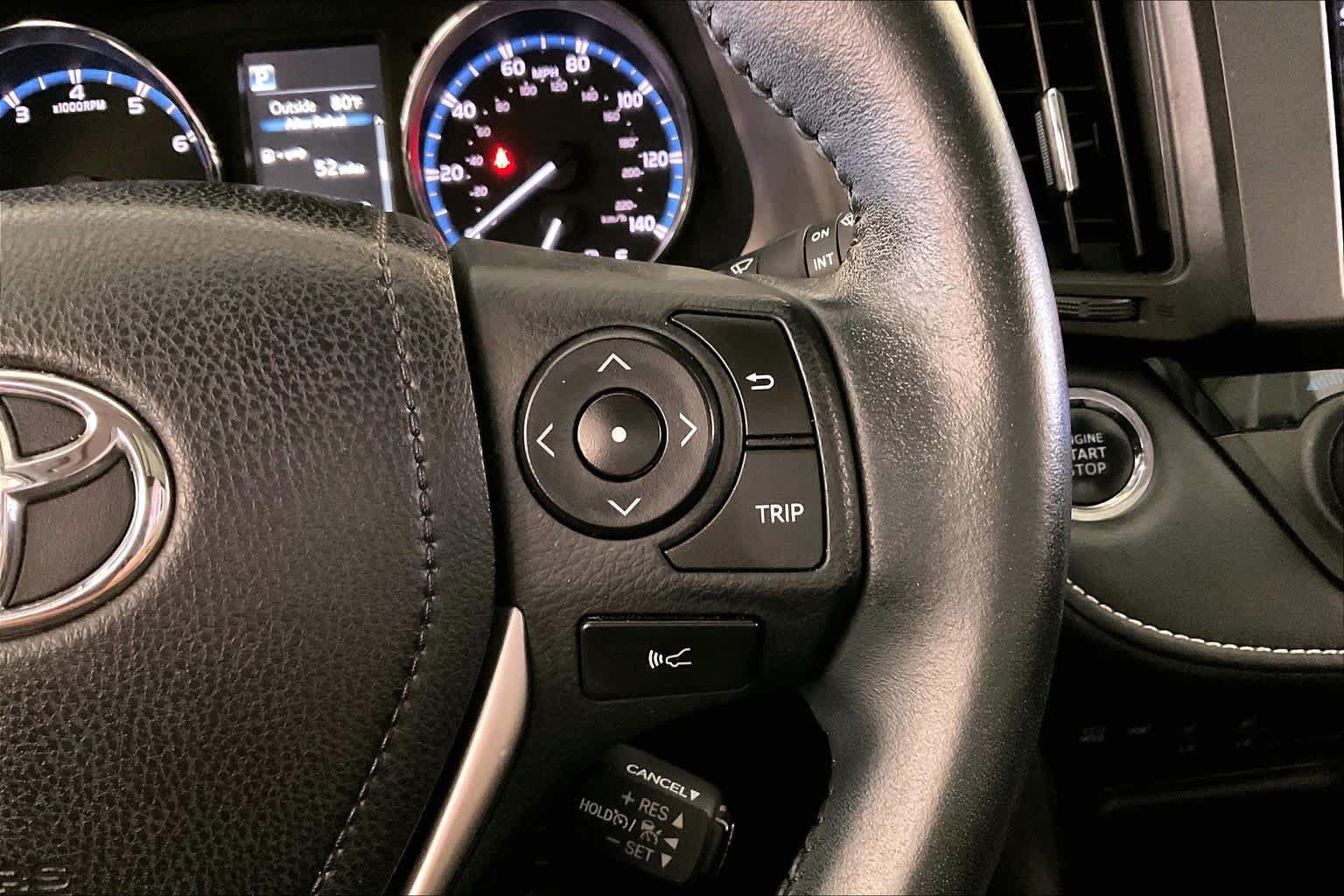 Used 2016 Toyota RAV4 Limited FWD image 23