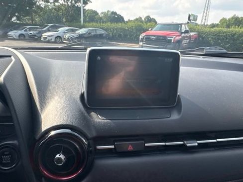 Used 2017 MAZDA CX-3 Touring w/ Premium Package FWD image 13