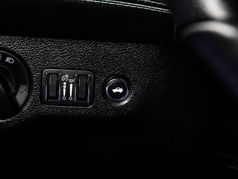 Used 2021 Dodge Challenger R/T Scat Pack RWD image 33