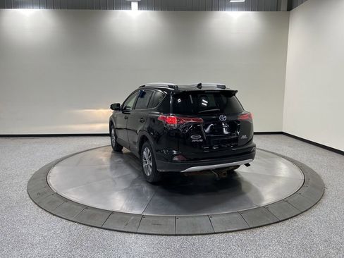 Used 2016 Toyota RAV4 XLE w/ Convenience Package AWD/4WD image 8
