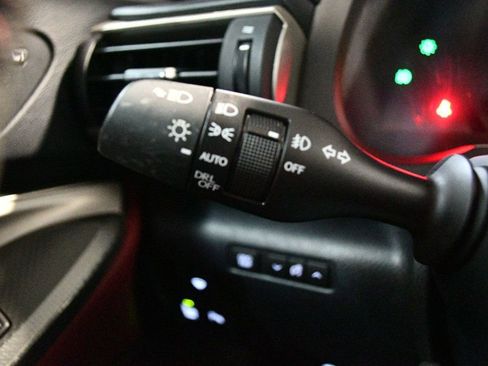 Used 2015 Lexus RC 350 2dr Coupe AWD image 59